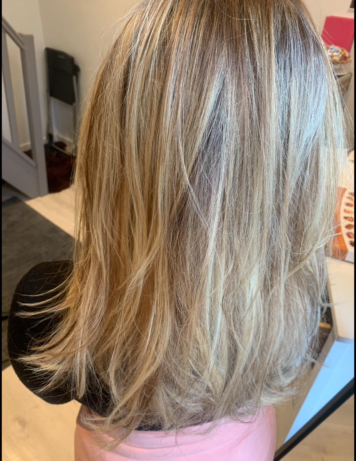 Couleur simple ou racines